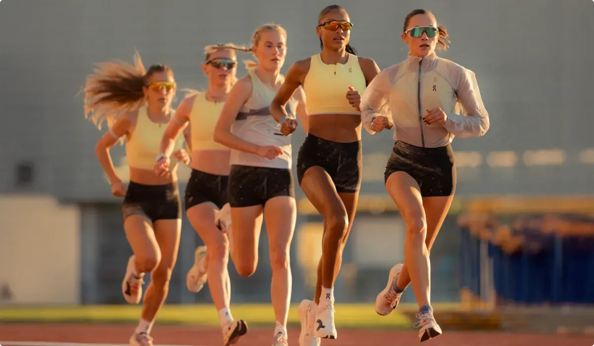 Women's Running Clothing: Comfort, Style and Performance | Runkd.com